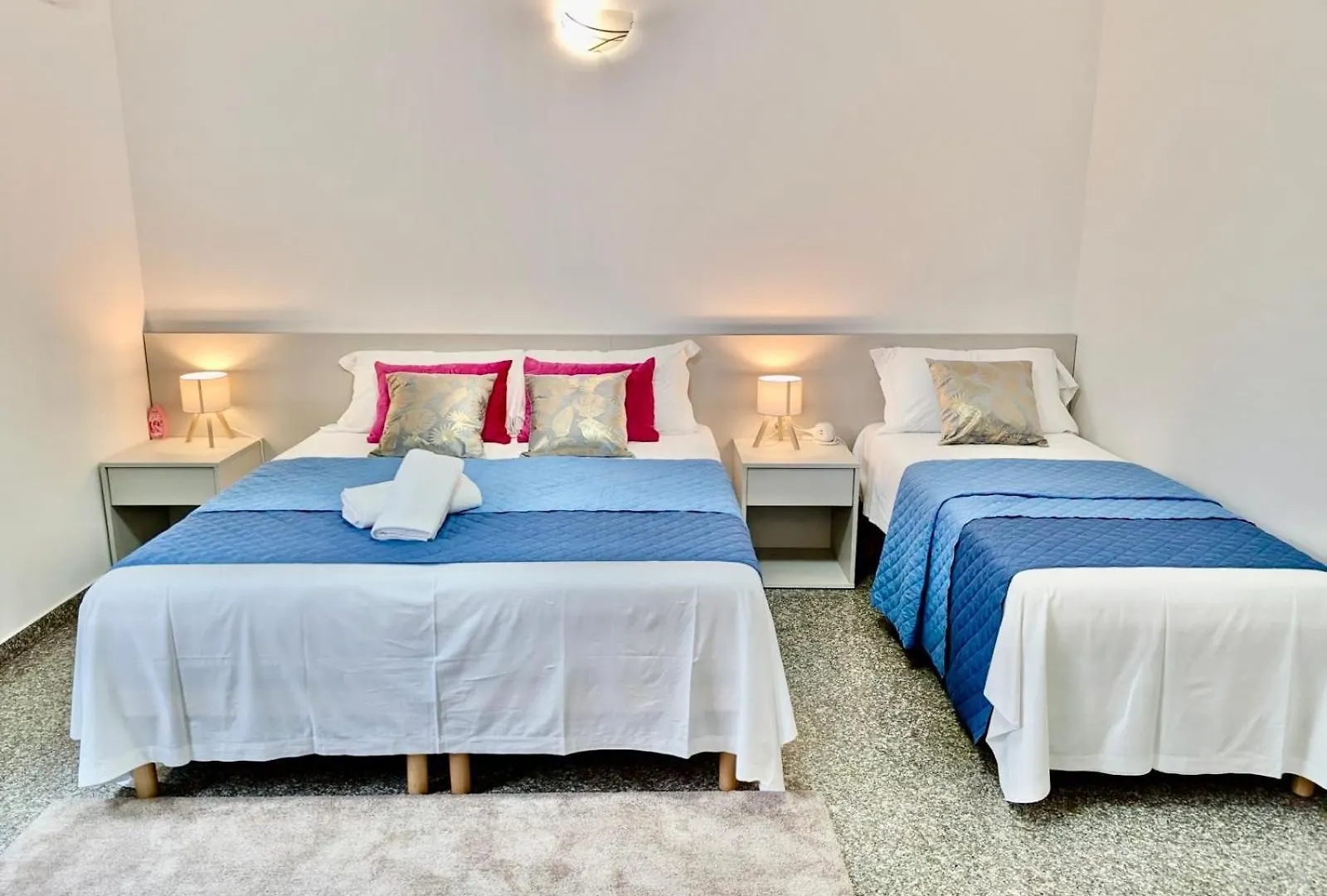 Venice Luxury Apartment 0*,  Italy